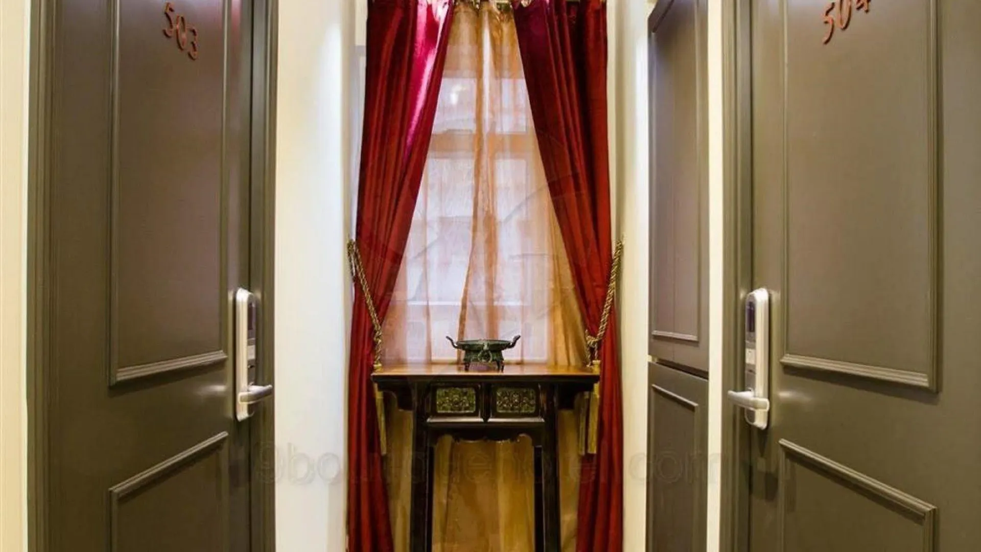9 Boutique Hotel Hongkong 2*,  China